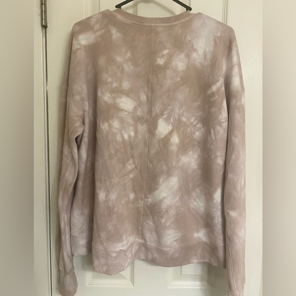 NWOT. All in Motion Taupe and Off White Tie Dye Sweatshirt Size Large - Picture 6 of 7